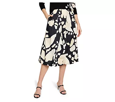 131468-nic-zoe-evening-petal-bubble-skirt-1.webp