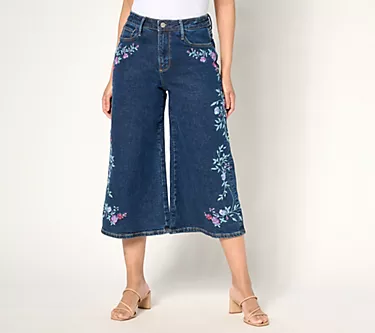 155487-driftwood-jeans-amie-embroidered-culotte-jean-bold-blossom-1.webp