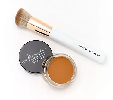 Monika Blunder Blunder Cover Foundation with Brush