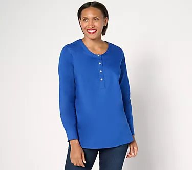 Denim & Co. Adaptive Holiday Poplin Novelty Button Tunic
