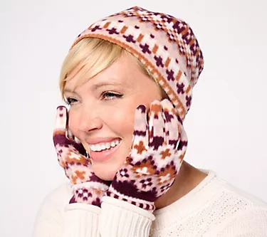 200206-cuddl-duds-fleece-hat-glove-set-1.webp