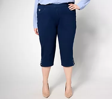 Quacker Factory DreamJeannes Regular Mini Faux Pearl Capri Pant