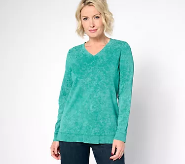 238998-denim-co-washed-french-terry-long-sleeve-v-neck-pullover-1.webp