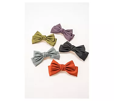 Violet & Brooks Brynn Dupioni Silk 6" Bow Barrette 1 25111-violet-brooks-brynn-dupioni-silk-6-bow-barrette-1.webp