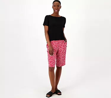 263869-susan-graver-regular-liquid-knit-short-sleeve-top-shorts-set-1.webp