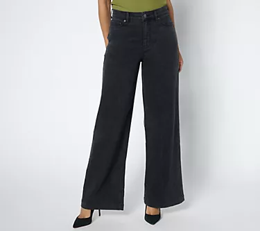 290018-me-by-jennie-garth-petite-washed-black-relaxed-fit-jeans-1.webp