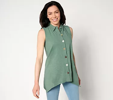 Denim & Co. Petite Texture-Knit Sharkbite Hem Button Tunic