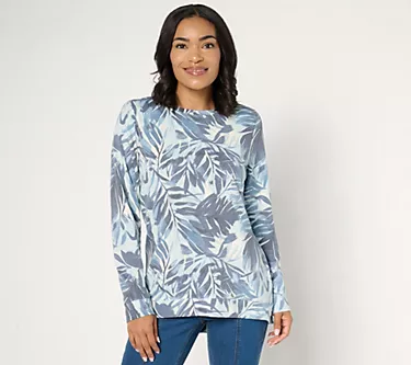 302721-denim-co-soft-blend-knit-printed-long-sleeve-pullover-1.webp