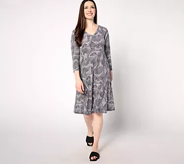Attitudes by Renee Petite Como Jersey 3/4 Sleeve Dress 1 336570-attitudes-by-renee-petite-como-jersey-3-4-sleeve-dress-1.webp