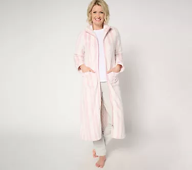 Anne Klein Cable Plush Zip Lounger