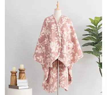 Berkshire Botanical Vine Sherpa Wearable Throw
