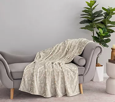 Berkshire 60x70 Garden Collection Velvetsoft Throw