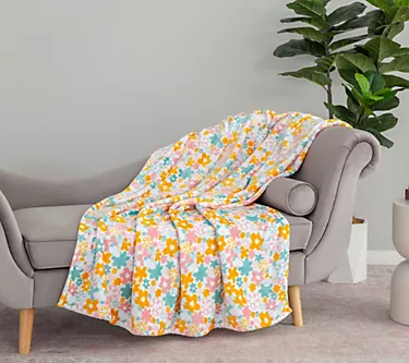 Berkshire Blanket 60x70 Velvetsoft Spring Peanuts Throw