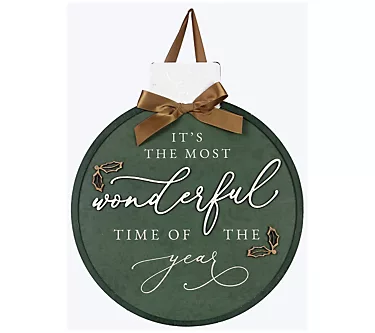 Young's Wood Wintergreen Door Hangers, Set of 2