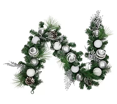 368981-northlight-6-pine-needle-garland-with-pinecones-ornaments-1.webp