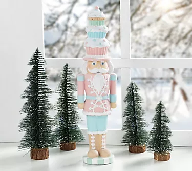 Glitzhome 18" Christmas Cupcake Nutcracker Table Decor
