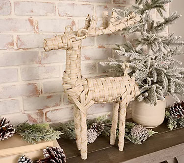 372008-22-rattan-standing-deer-by-lauren-mcbride-1.webp