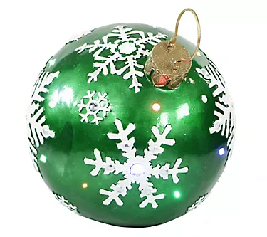 373270-fraser-hill-farm-indoor-outdoor-oversized-chrismas-decor-1.webp