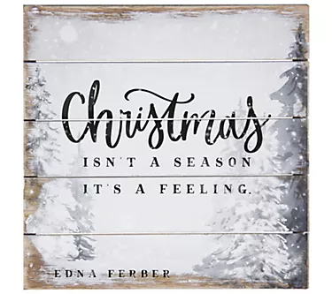 Christmas Feeling Pallet Petite By Sincere Surroundings