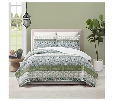 Modern Heirloom Marseille 3 King Quilt Set