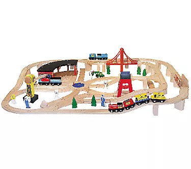 Melissa & Doug Wooden Railway Set