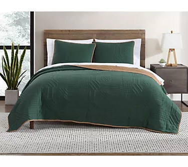 375649-eddie-bauer-solid-washed-evergreen-brown-full-queen-quilt-sham-1.webp