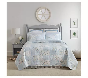 Laura Ashley Kenna Blue Twin Quilt-Sham Set