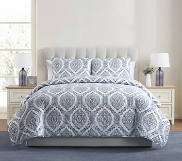 VCNY Home Sea Damask 3pc Coastal Quilt Set, Full/ Queen