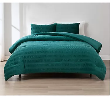 Lush Decor Azalea Ruched Velvet Stripe Comforter Set F/Q