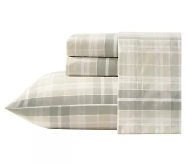 Laura Ashley Mulholland Plaid Green Flannel Full Sheet Set 1 377378-laura-ashley-mulholland-plaid-green-flannel-full-sheet-set-1.webp