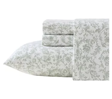 377489-laura-ashley-brinna-hemlock-green-flannel-kingsheet-set-1.webp