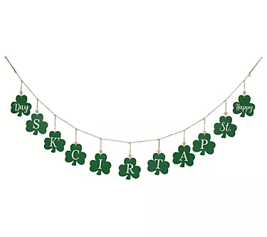 Glitzhome 6' Metal Lucky Irish St. Patrick's Sh amrock Garland 1 378857-glitzhome-6-metal-lucky-irish-st-patrick-s-sh-amrock-garland-1.webp