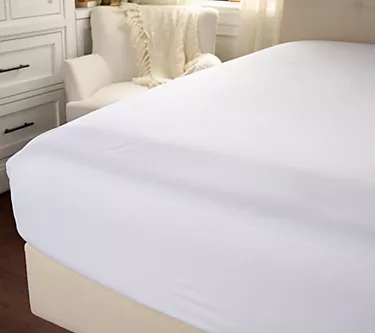 Home Reflections Essentials Mattress Protector- King