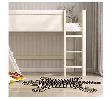 Linon Home Whimsical Jungle Animal Rug 2'x3'