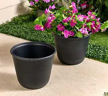ATLeisure Set of 2 14" Diameter ILLUSION Resin Planters