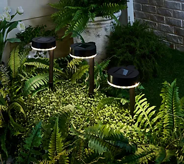 Garden Reflections Set of 6 2-in-1 Solar Stake and Wall Lights