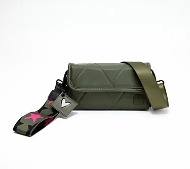 385110-shawn-killinger-x-ihkwip-superstar-wallet-crossbody-1.webp