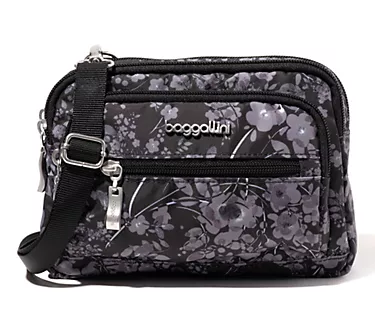 baggallini TruNylon Triple Zip Bagg 1 388238-baggallini-trunylon-triple-zip-bagg-1.webp