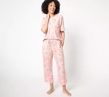 Berkshire Homewear Silky Smooth & Lace Capri Pajama Set