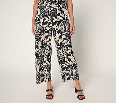 Susan Graver Regular Printed Pleated Knit Wide-Leg Crop Pants 1 82001-susan-graver-regular-printed-pleated-knit-wide-leg-crop-pants-1.webp