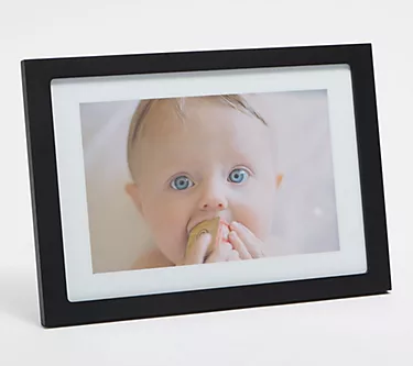 Skylight 10" Touch Screen Picture Frame with Email Sending